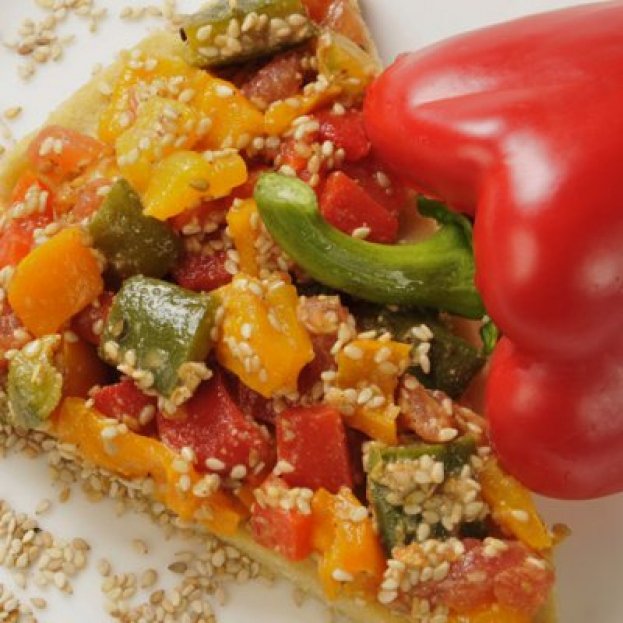 pizza-mit-paprika-und-sesam-a9e1ccc8.jpg